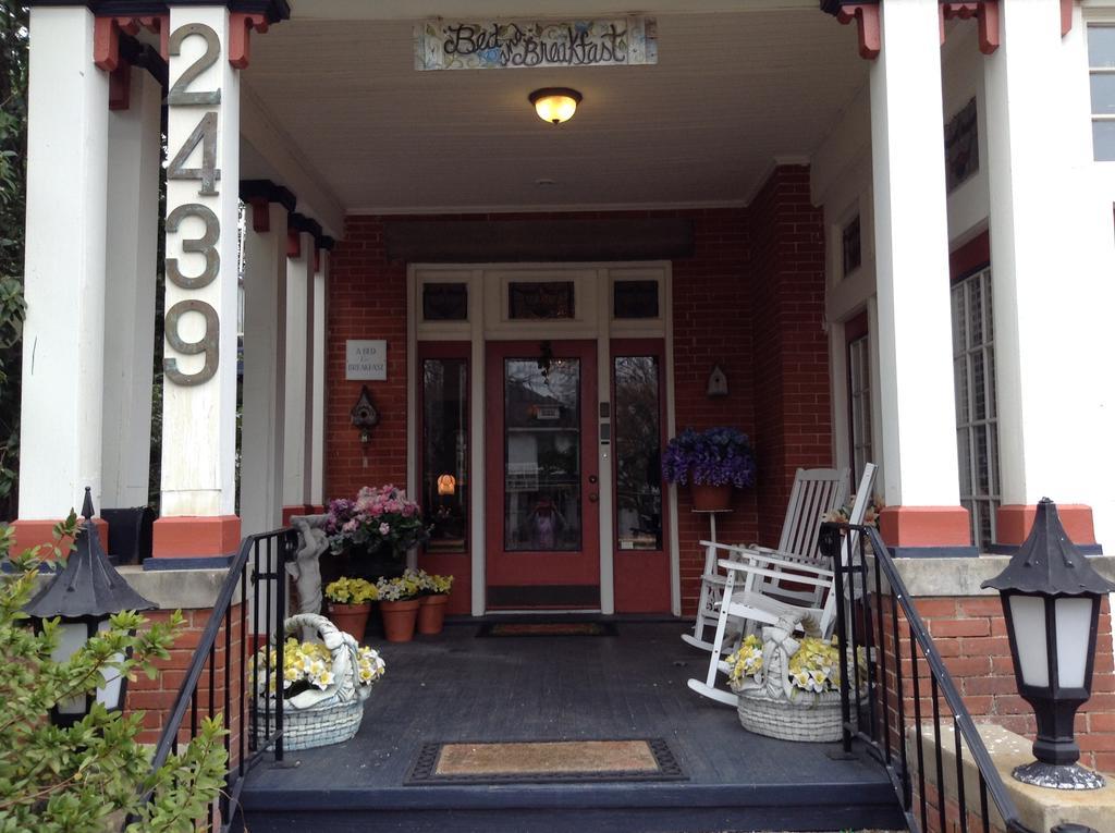 2439 Fairfield "A Bed And Breakfast" Shreveport Exterior photo